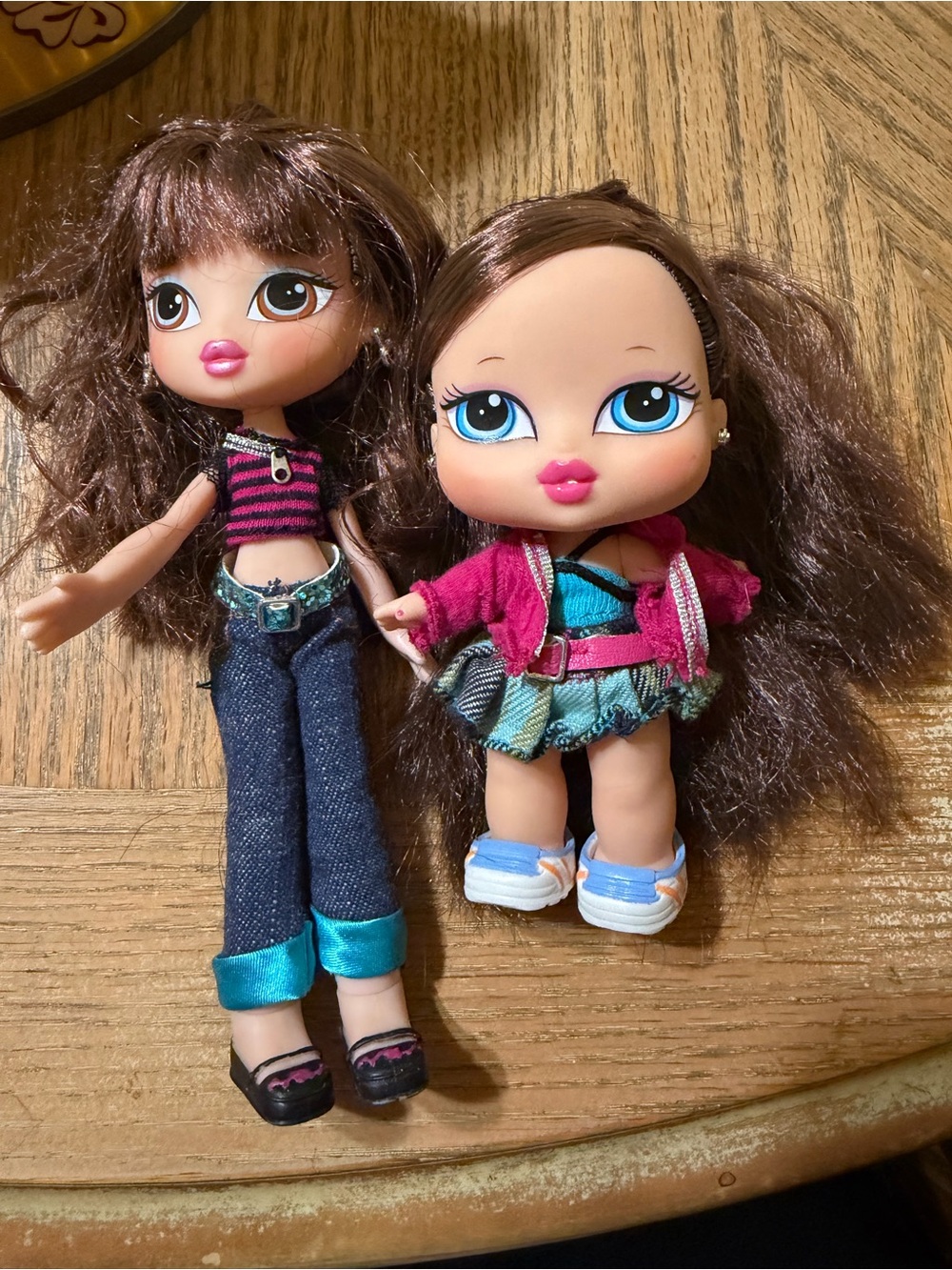 2006 MGA Entertainment Bratz Kidz Sisterz Kiani and Lilani Dolls